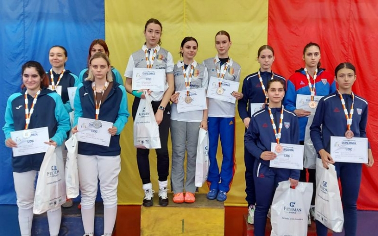 Scrimă | Fetele de la CS Satu Mare au câștigat titlul național la spadă cadeți