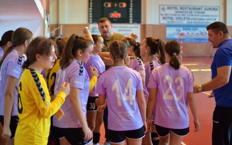 Juniori | Turneu de handbal feminin, în weekend, la Satu Mare