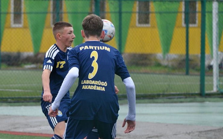 Juniori | Două victorii și o înfrângere pentru echipele Academiei Partium U16/U17/U19