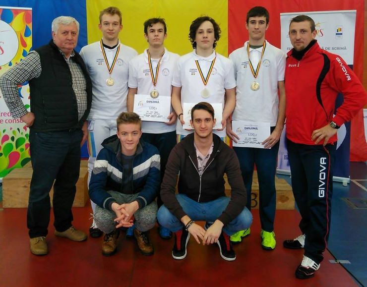 CS Satu Mare a câștigat Campionatul Național de spadă juniori - proba masculină pe echipe